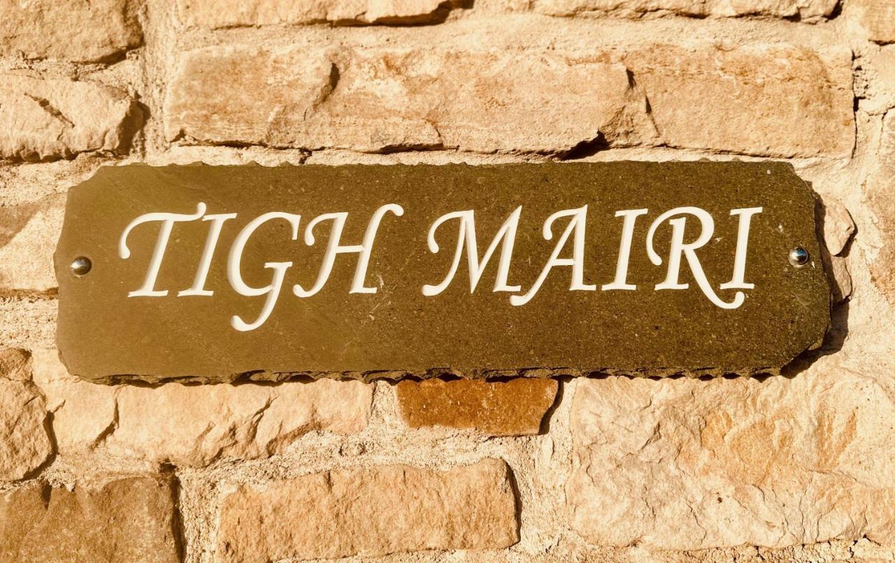 Tigh Mairi At Mary'S Thatched Cottages Elgol Zewnętrze zdjęcie